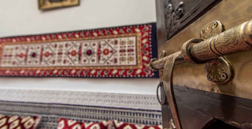 riad Taha door