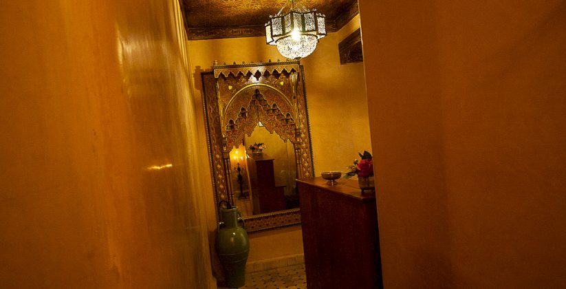 book your room at riad layalina fes